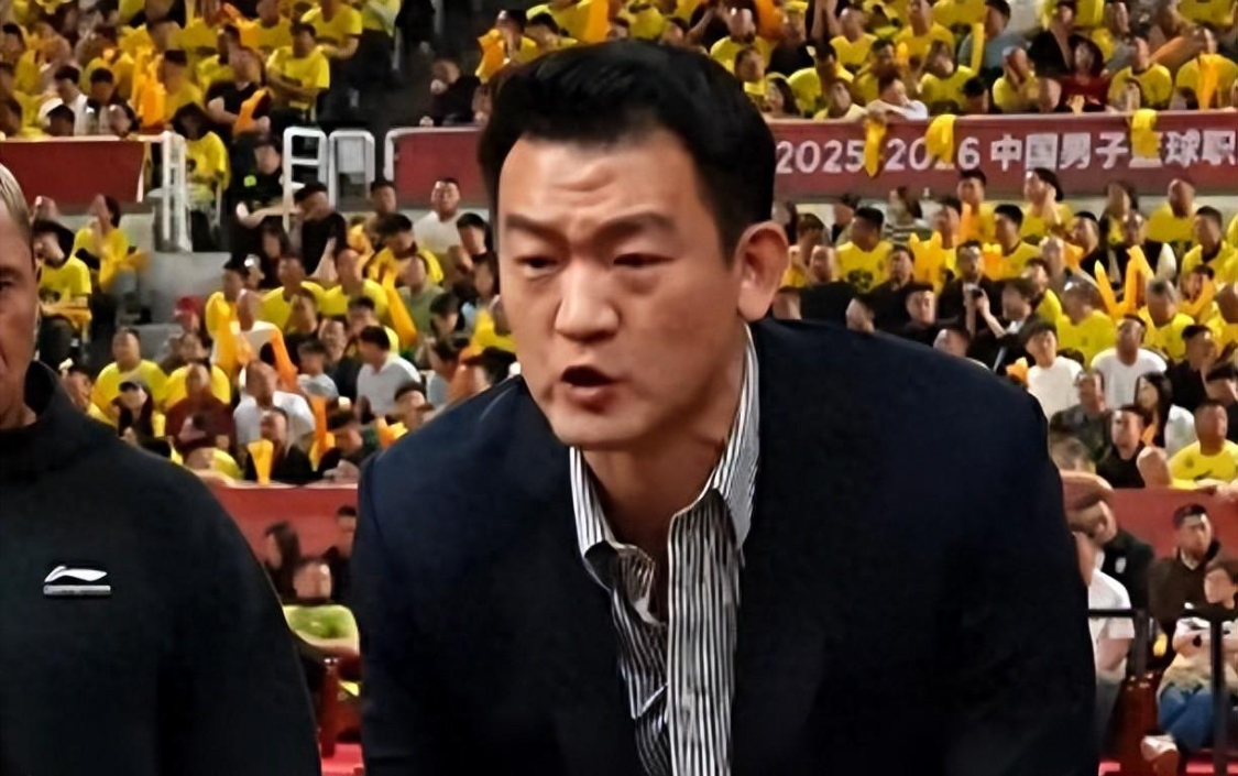 FB体育官方网站-CBA8进4生死战！广厦客场翻盘，山西错失赛点，排名主动权易主